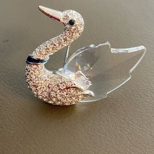 Crystal Swan Rhinestone Swarovski? Brooch